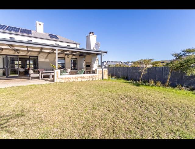 3 BEDROOM FREEHOLD FOR SALE IN ATLANTIC BEACH GOLF ESTATE